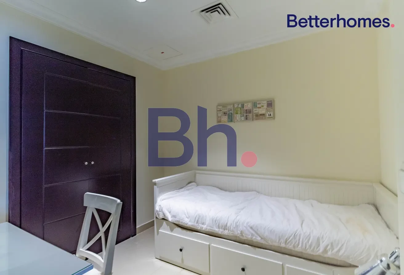SPACIOUS 1BR WITH MAID IN PORTO ARABIA - Apartment in Doha