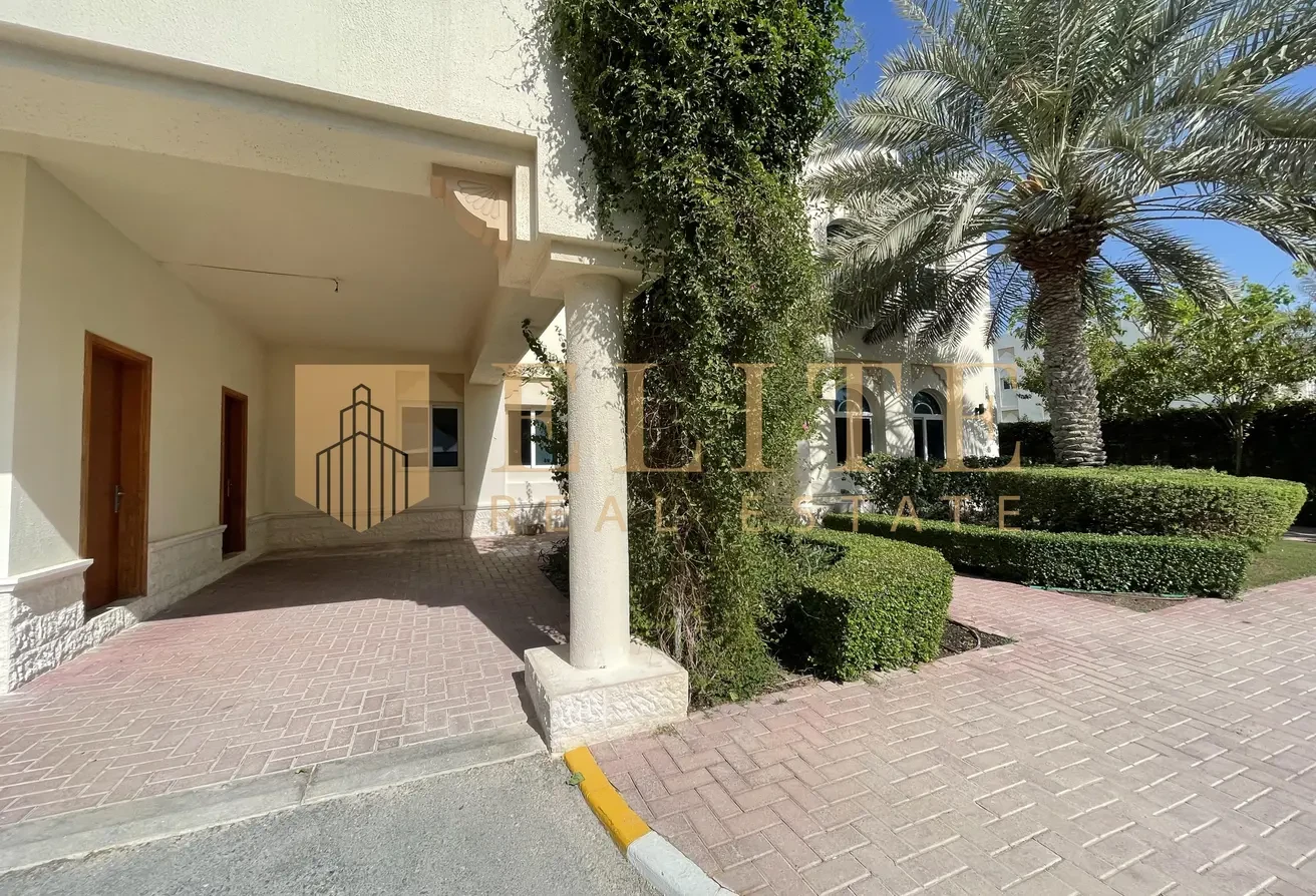 Luxurious Sea View 4 Master Bedrooms Villa - Villa in West Bay Lagoon