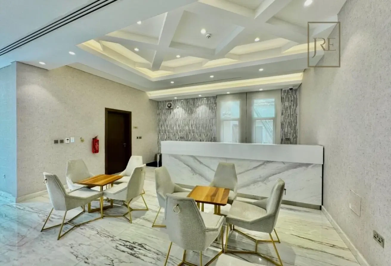 Luxury 4-Bedroom+Maids Compound Villa- Al Mamoura - Villa in Al Maamoura