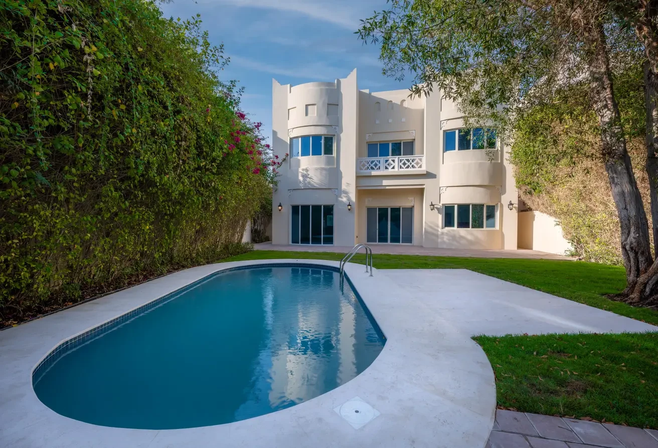 Luxury VIP Villa with Private Pool and Garden - Villa in West Bay Lagoon