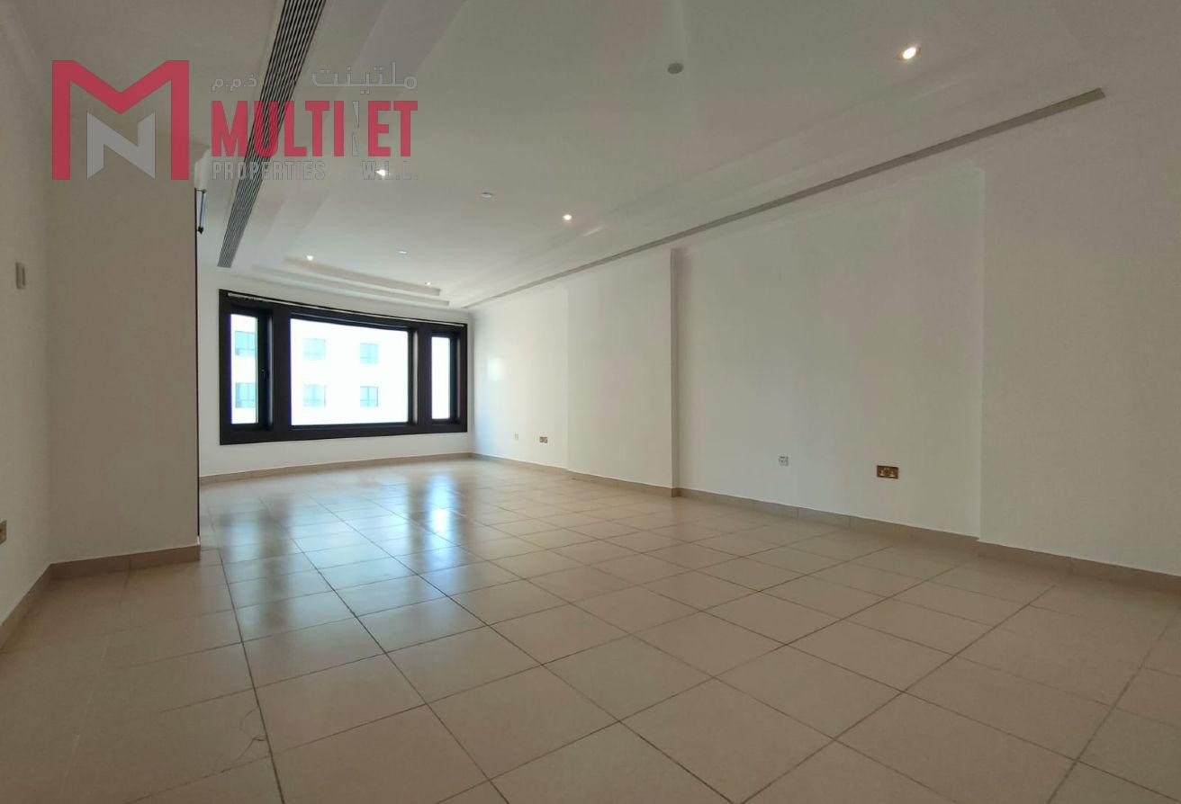1 Bedroom + Office | Spacious And Sunny | Balcony - Apartment in East Porto Drive