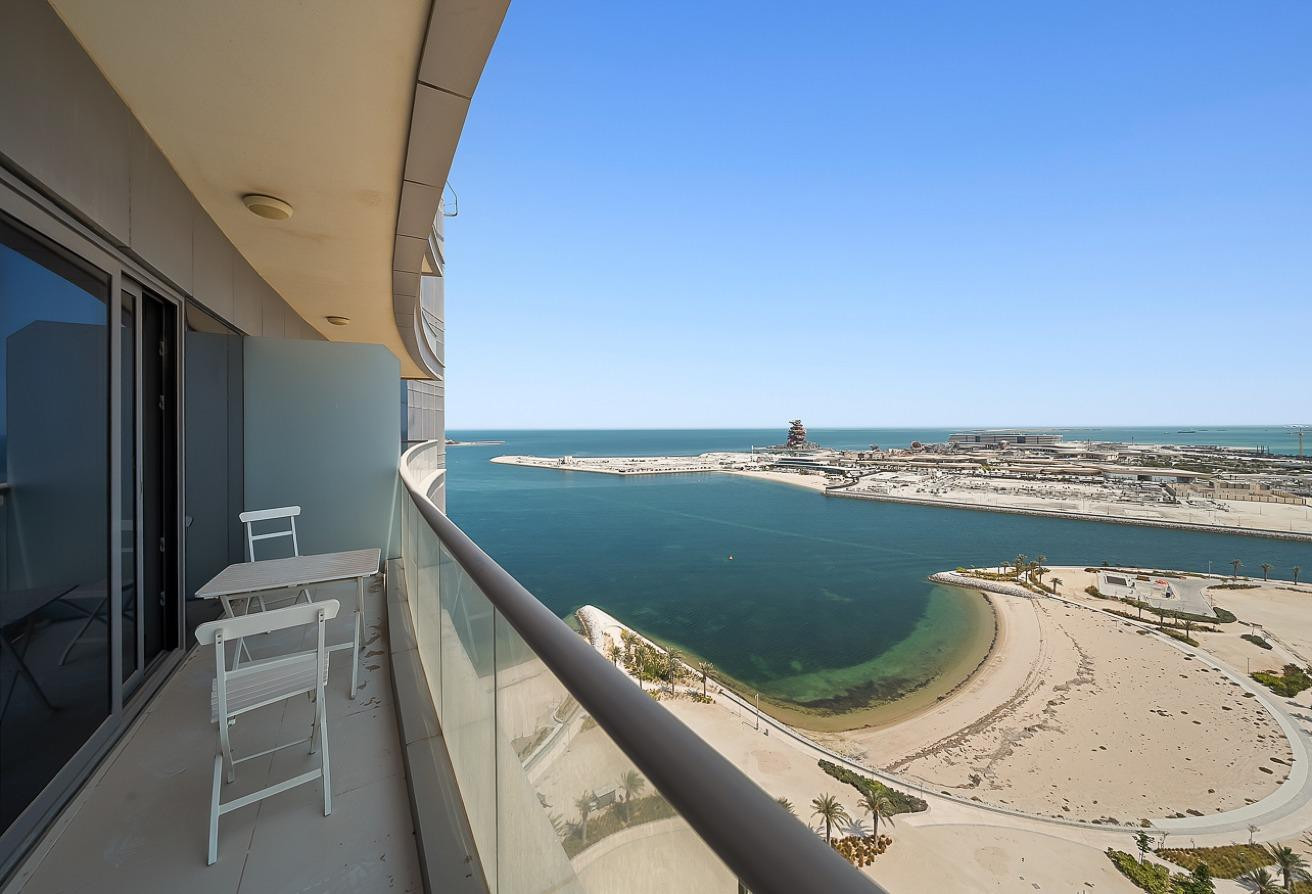 Bills Included| Furnished 2BR| Balcony w/ Sea View - Apartment in Burj DAMAC Waterfront
