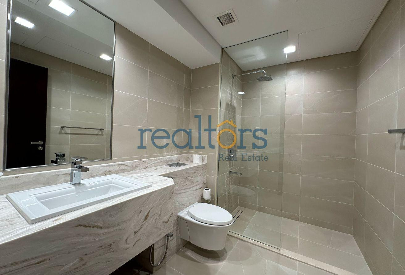 Premium Studio Living in VB 28 with Stunning Views - Apartment in Al Mutahidah Tower