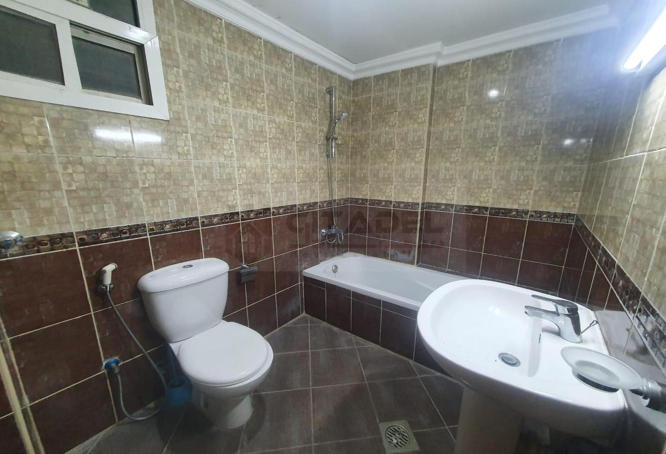 Available 3BHk Unfurnished flats in Ben Mahmoud