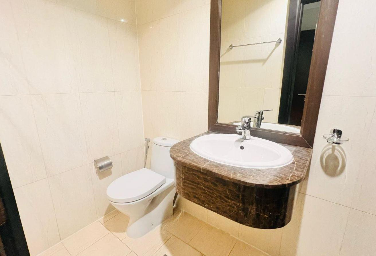 speciouse 1 bhk + office in peal porto araba - Apartment in Tower 11