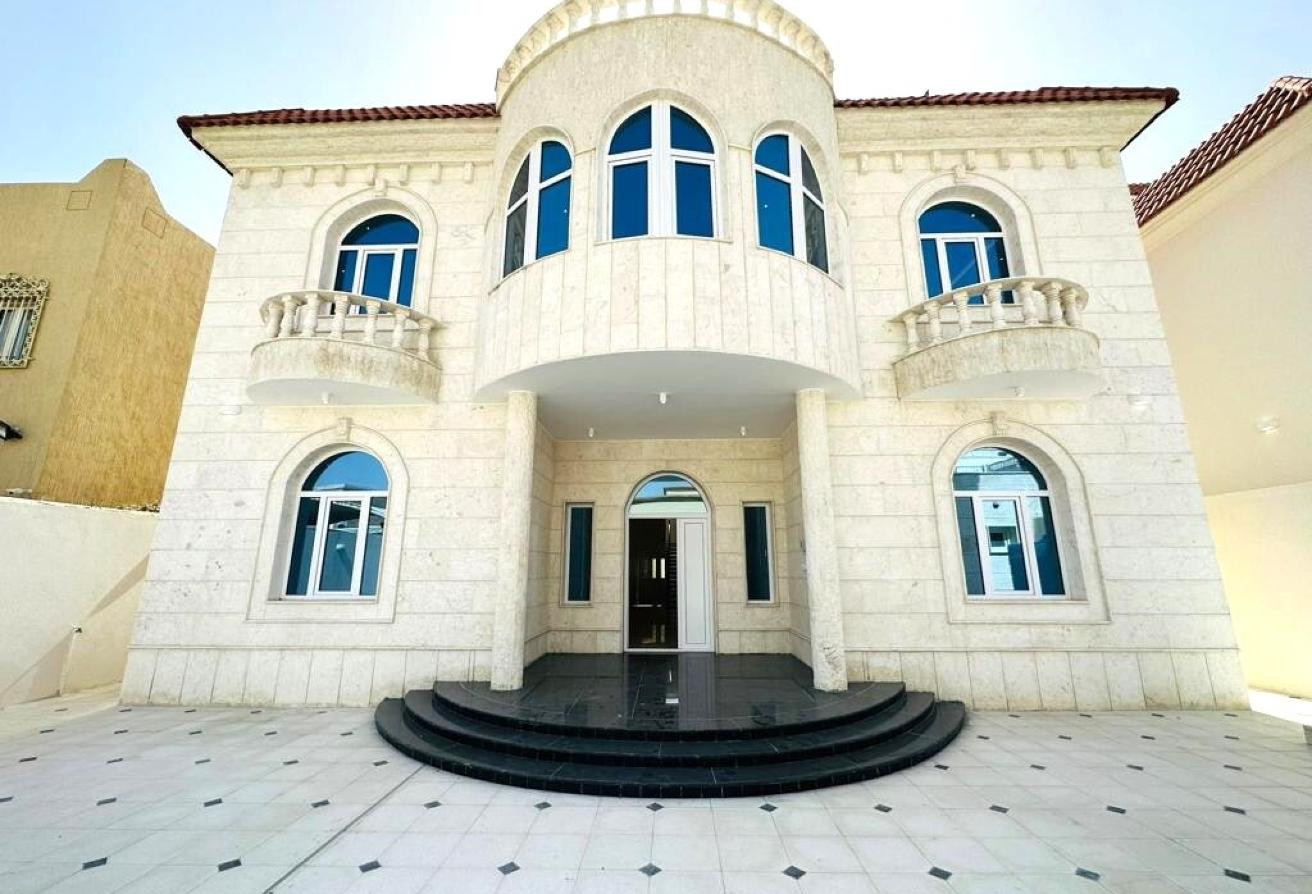NEW SUPER DELUXE 8BR SA VILLA WITH LIFT - Villa in Duhail Villas