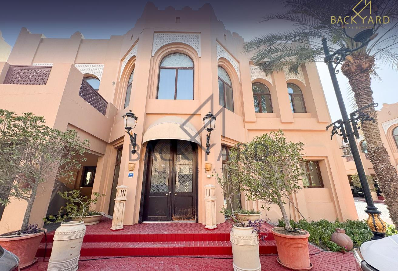 Renovated 4 plus Maid Villa with Pool in Lagoon