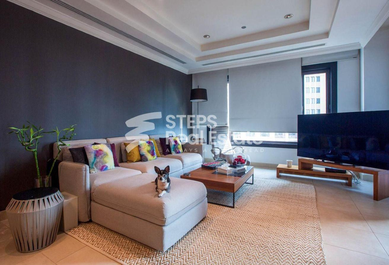 Semi-furnished Apartment for Sale in The Pearl - Apartment in Tower 7 (Ferrari Tower)