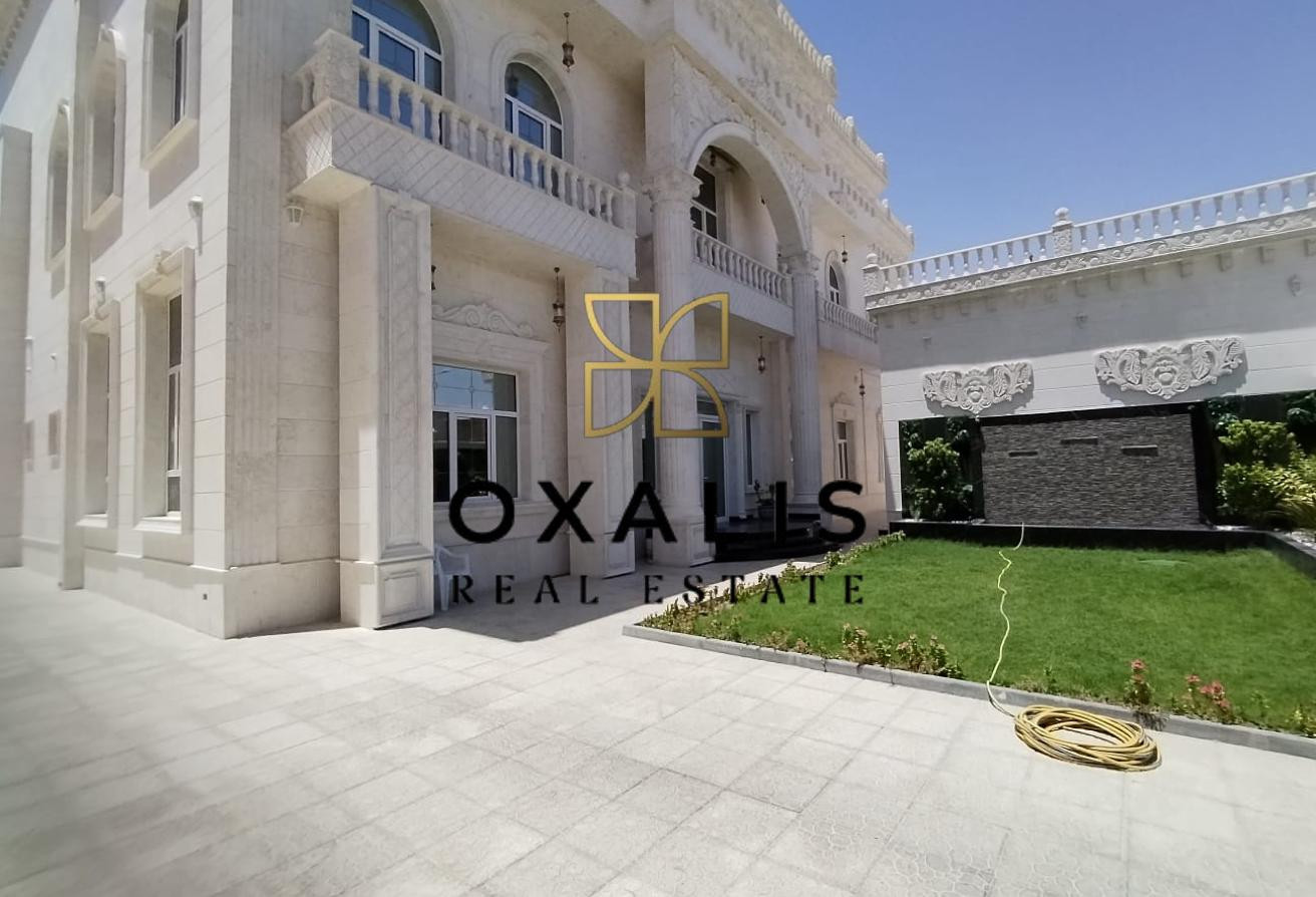 GREAT INVESTMENT | 7BDR + MAID VILLA | STAND ALONE - Villa in Al Aziziyah