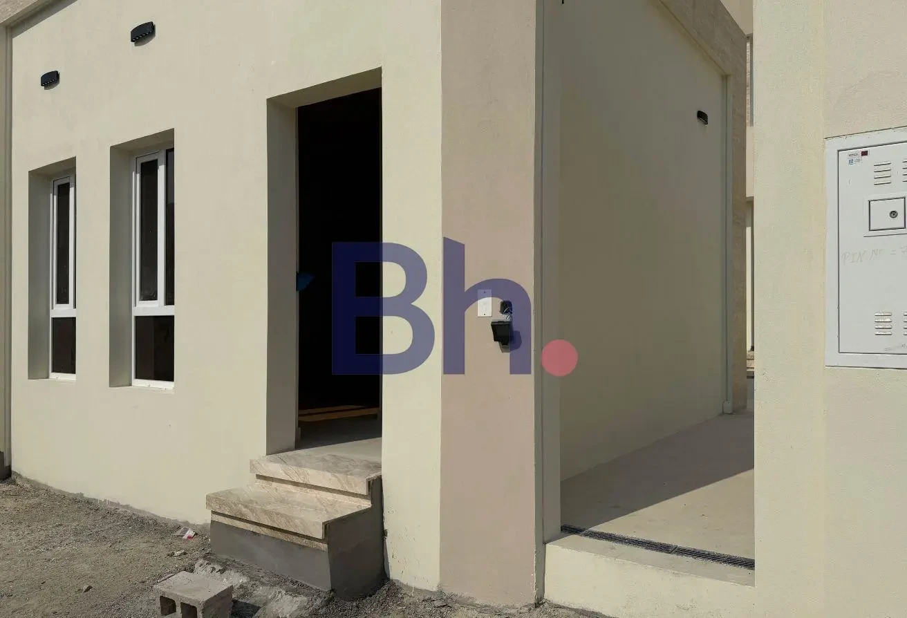 STYLISH BRAND-NEW VILLA FOR SALE - Villa in Rawdat Al Hamama