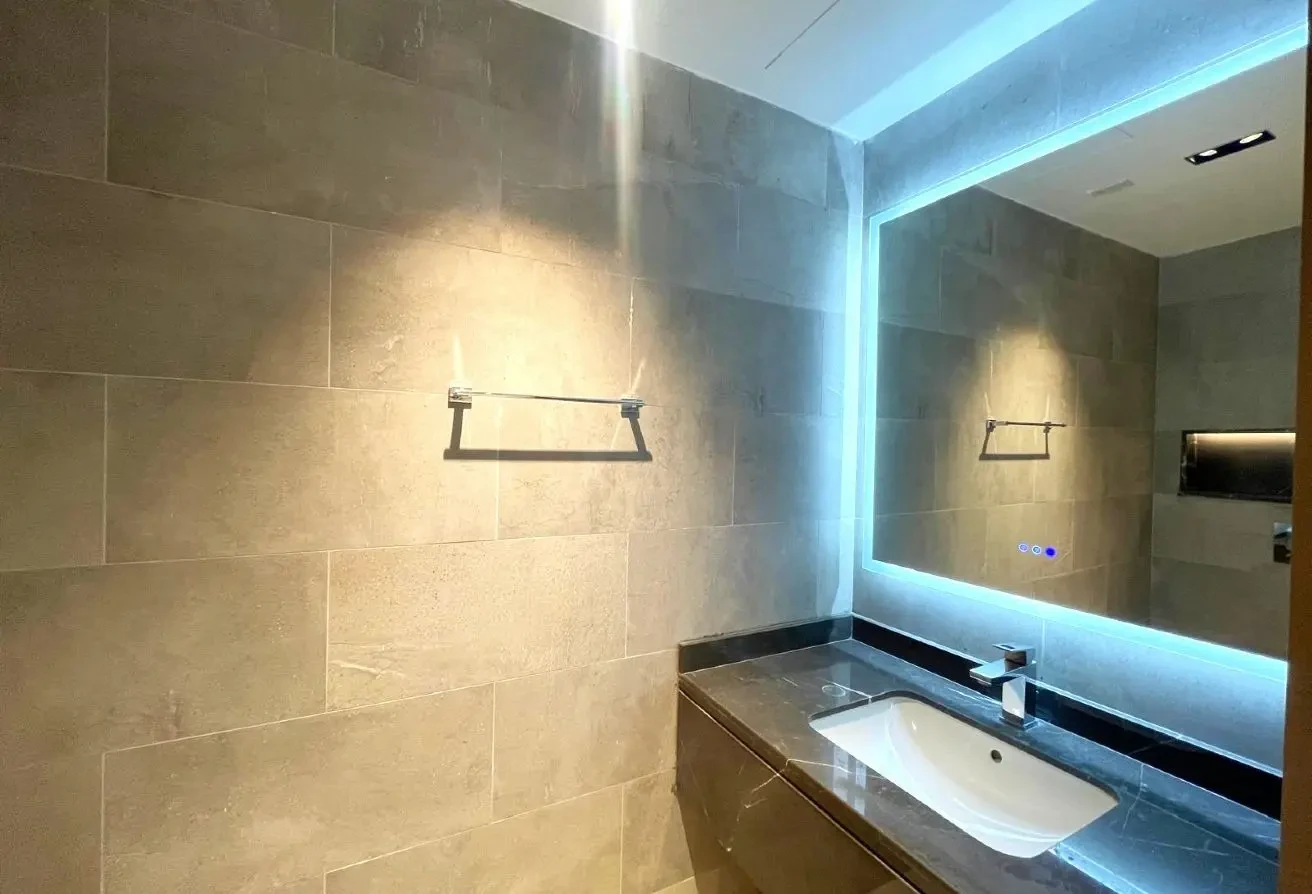 STYLISH 3-BEDROOM WITH BALCONY | LUXURY AMENITIES - Apartment in Lusail