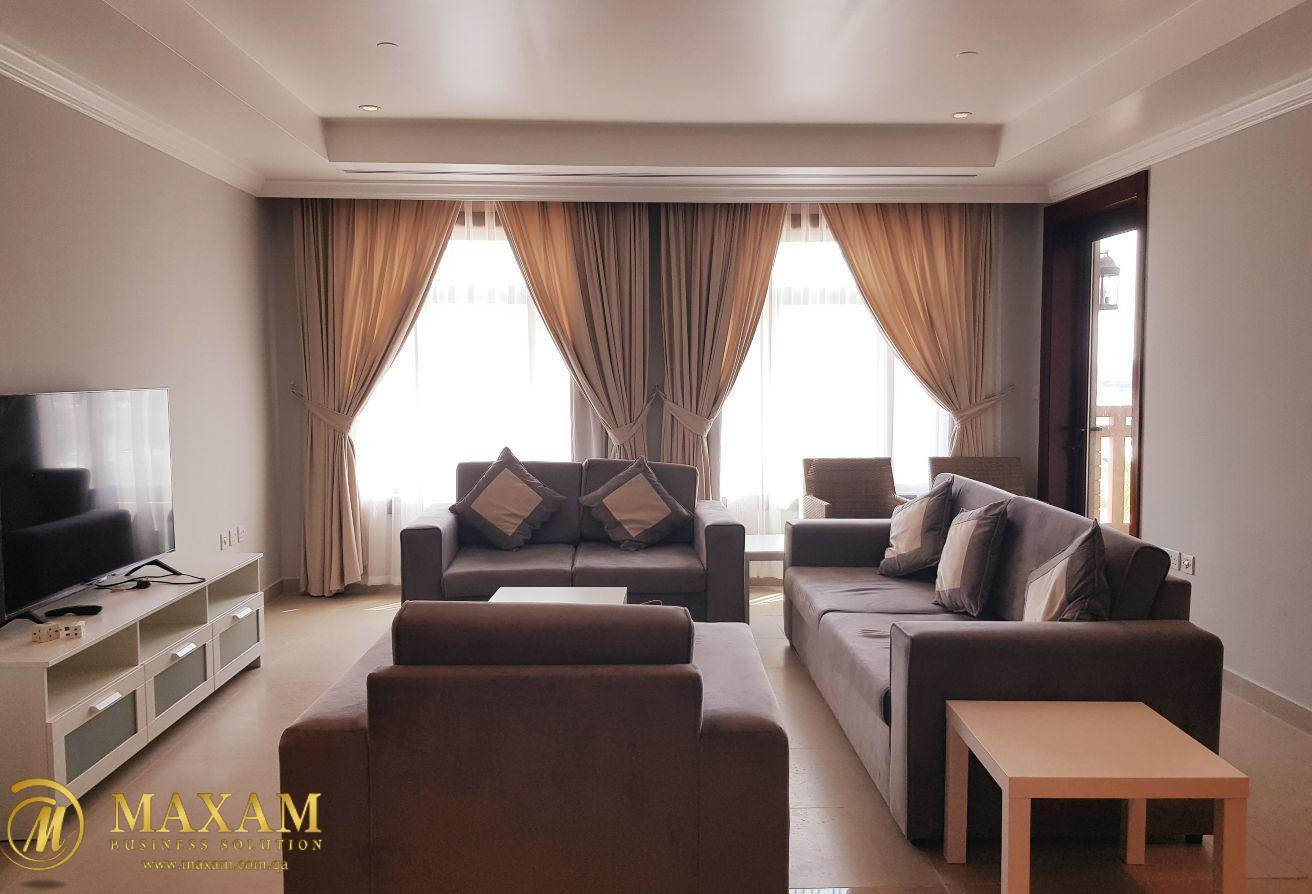 Master Bedroom Specious Flat PA Town House - Apartment in Porto Arabia