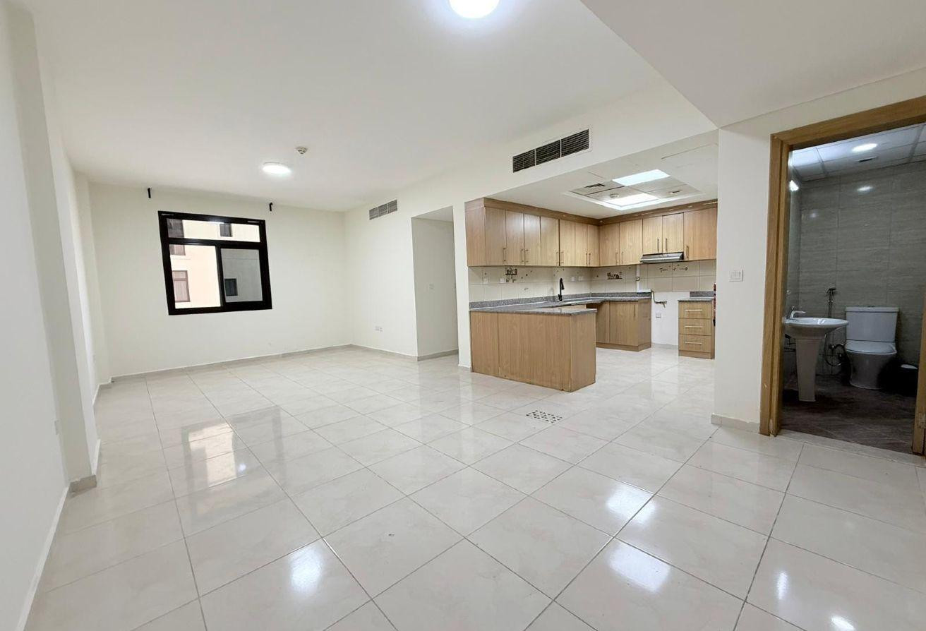 Spacious 1Bedroom - Balcony - Fox Hills
