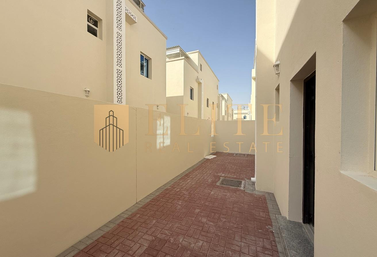 Spacious villa 6 Bedrooms Al Kheesa NO COMMISSION - Villa in Al Kheesa