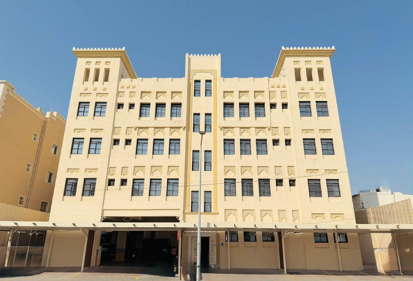 SPACIOUS 3BHK AVAILABLE IN MADINAT KHALIFA - Apartment in Madinat Khalifa Building 58