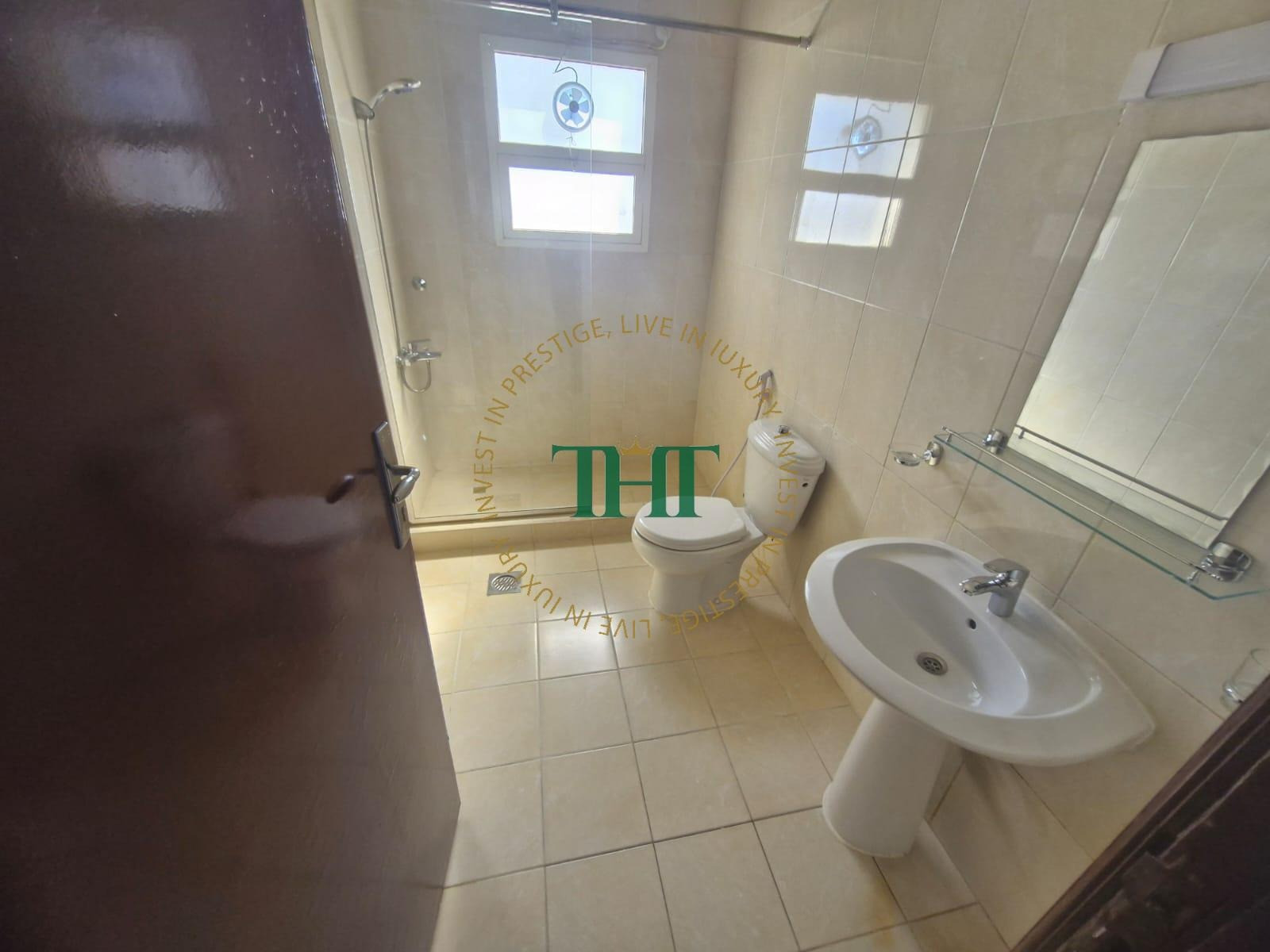 5BHK | SF | Stand Alone Villa | With Majils | Maid Room - Villa in Umm Salal Ali