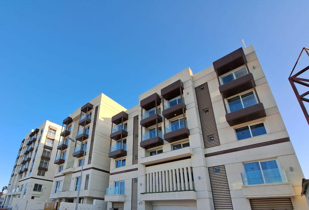 Modern 2BHK+Maid | Brand New Unit | Prime Location