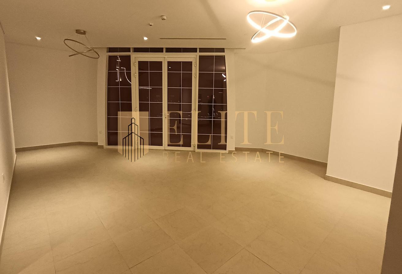 3-Bedroom Apartment + Maid’s Room in Floresta - Townhouse in Floresta Gardens