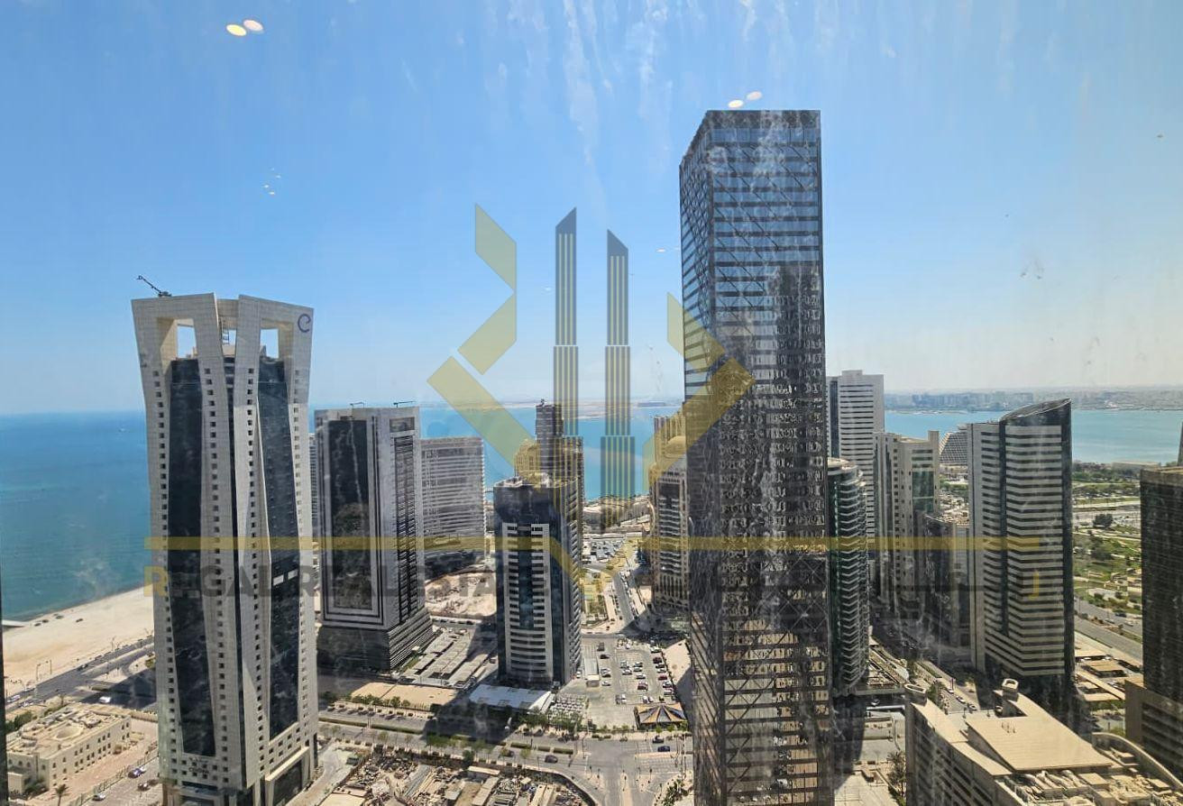 1-Bedroom Apartment in Dafna with City Views - Apartment in West Bay