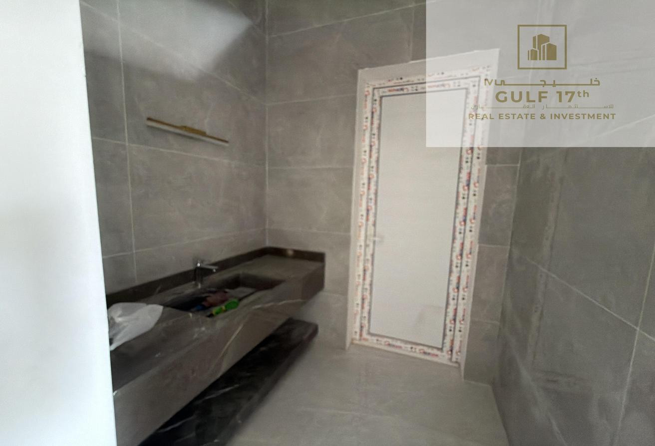 BRAND NEW PRIME LOCATION 6 BHK VIILA IN ALKHOR - Villa in Al Khor