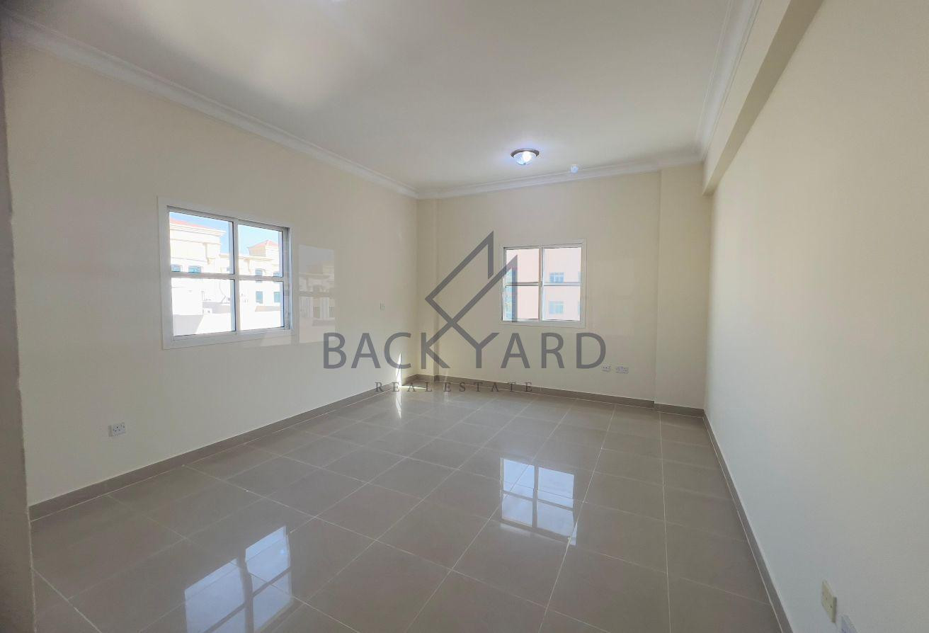 Spacious 3 BHK Unfurnished Apartment- Bin Mahmoud - Apartment in Al Jazeera Street