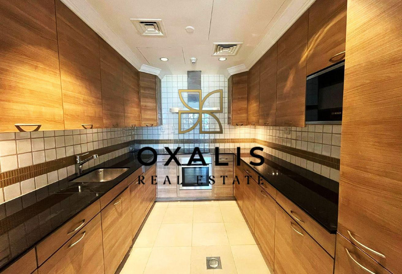 HUGE BALCONY | SEMI FURNISHED 2 BHK | GREAT VIEW