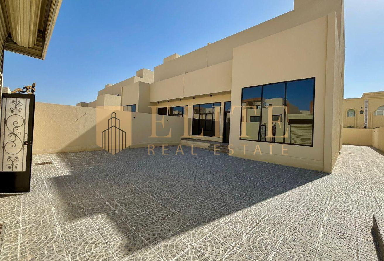 5BHK Villa | Maid & Driver Rooms | Umm Salal - Villa in Umm Salal City