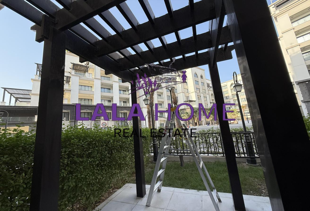 Modern Studio | FF | bills Exc. | balcony - Studio Apartment in La Plage Centrale