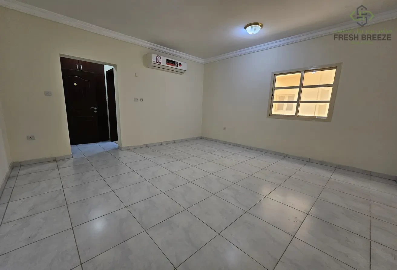Spacious 3-Bedroom For Family In Prime Location - Apartment in Al Mansoura