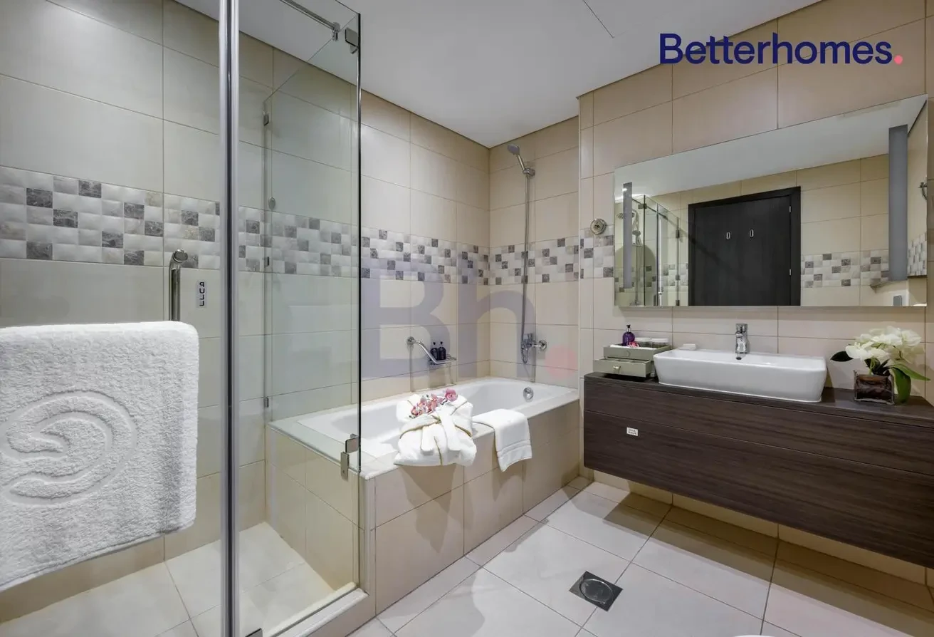 Spacious 2-Bedroom Apartment for Rent in Westbay - Apartment in West Bay