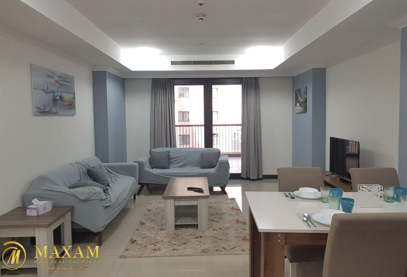 Master Bedroom Specious Flat In Pearl/Porto Arabia - Apartment in Porto Arabia
