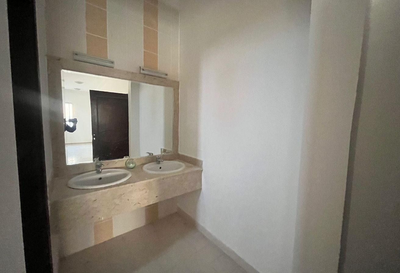 Fully Renovated 6 Bed Standalone Villa / Sumaisma - Villa in Sumaysimah