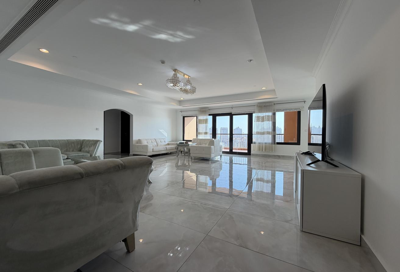 Marina View | Renovated 3BHK Semi-Furnished - Apartment in West Porto Drive