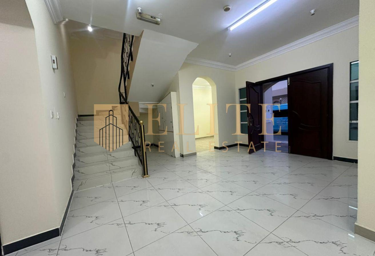 Brand New Villa Ideal for Families in Ain Khaled - Compound Villa in Ain Khaled