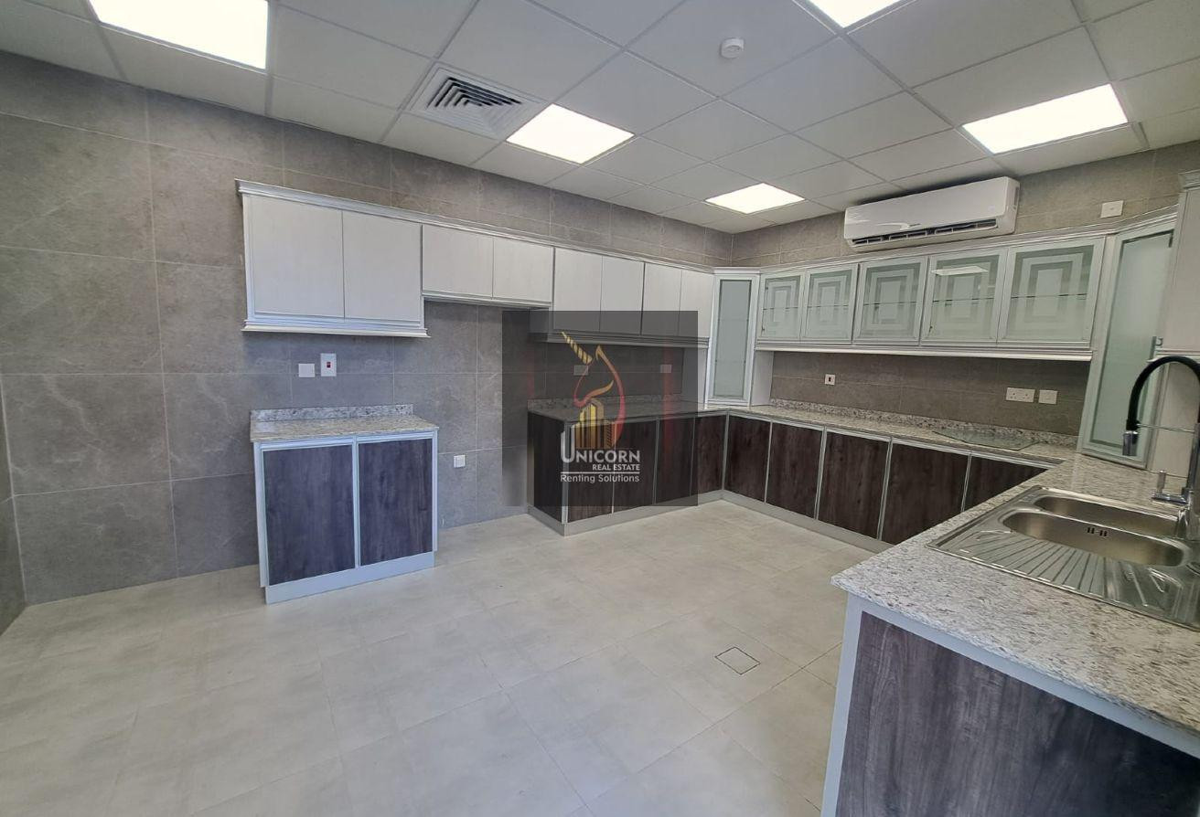 Brand New 7BR + 1 Villa | UF | with Elevator - Villa in Al Kheesa