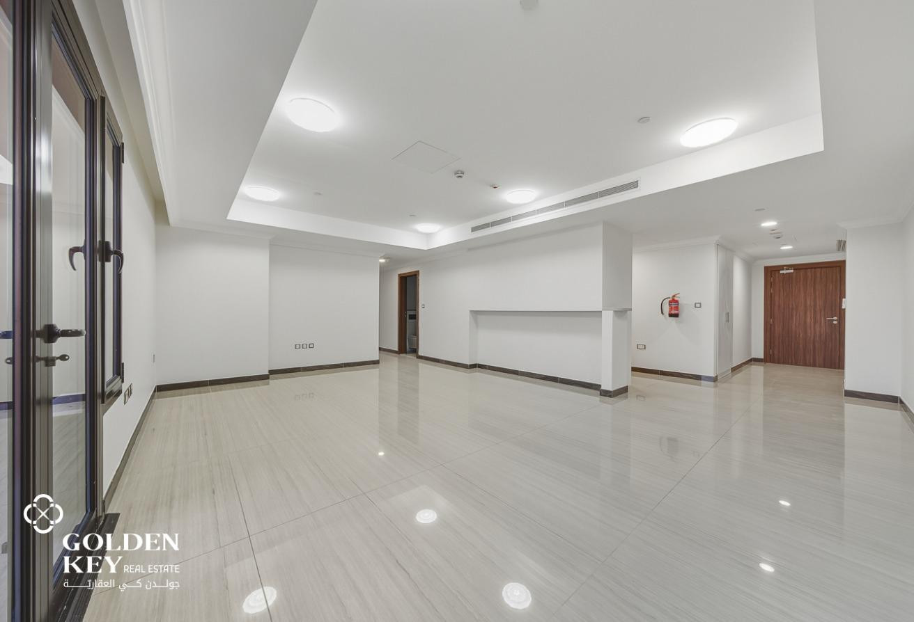 Open Layout | SF-2BR with Balcony | Porto Arabia - Apartment in West Porto Drive