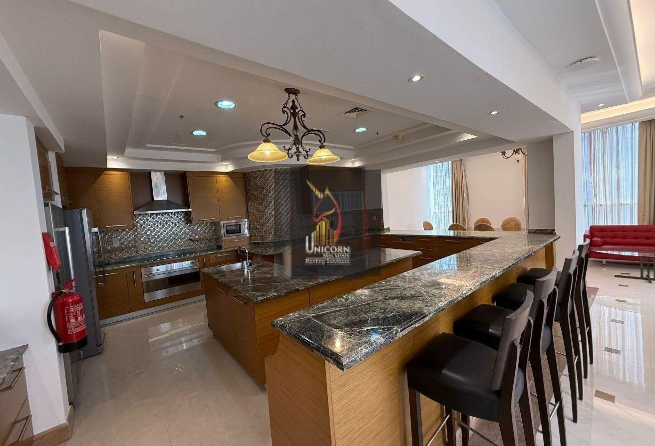 Luxurious 4-BHK Apt|Furnished|Private Pool|All Inc - Hotel Apartments in West Bay