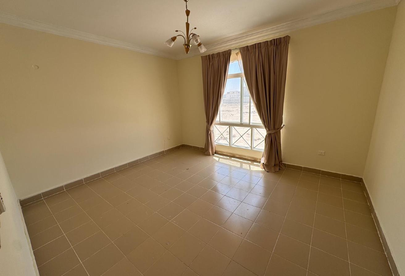 6 Bedrooms| 5Bathrooms| Compound Villa |Al Dakira - Compound Villa in Al Thakhira