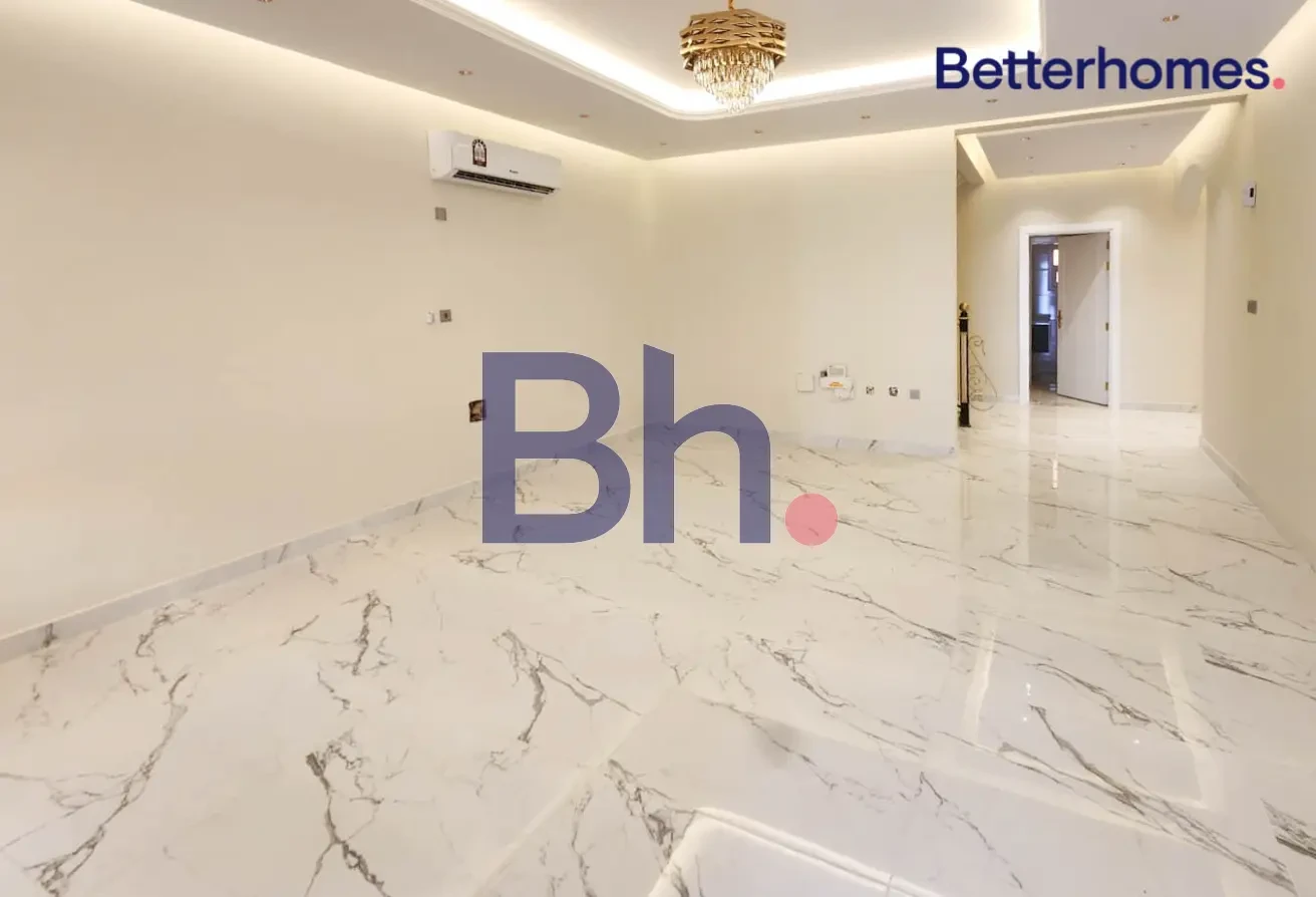 SPACIOUS | 5 BEDROOMS WITH MAID ROOM - Apartment in Al Duhail