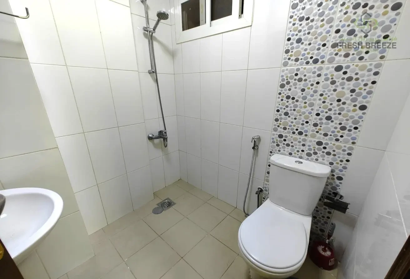 STUDIO ALL INCLUSIVE FOR FAMILIES NEAR C RING ROAD - Apartment in Umm Ghuwailina 4