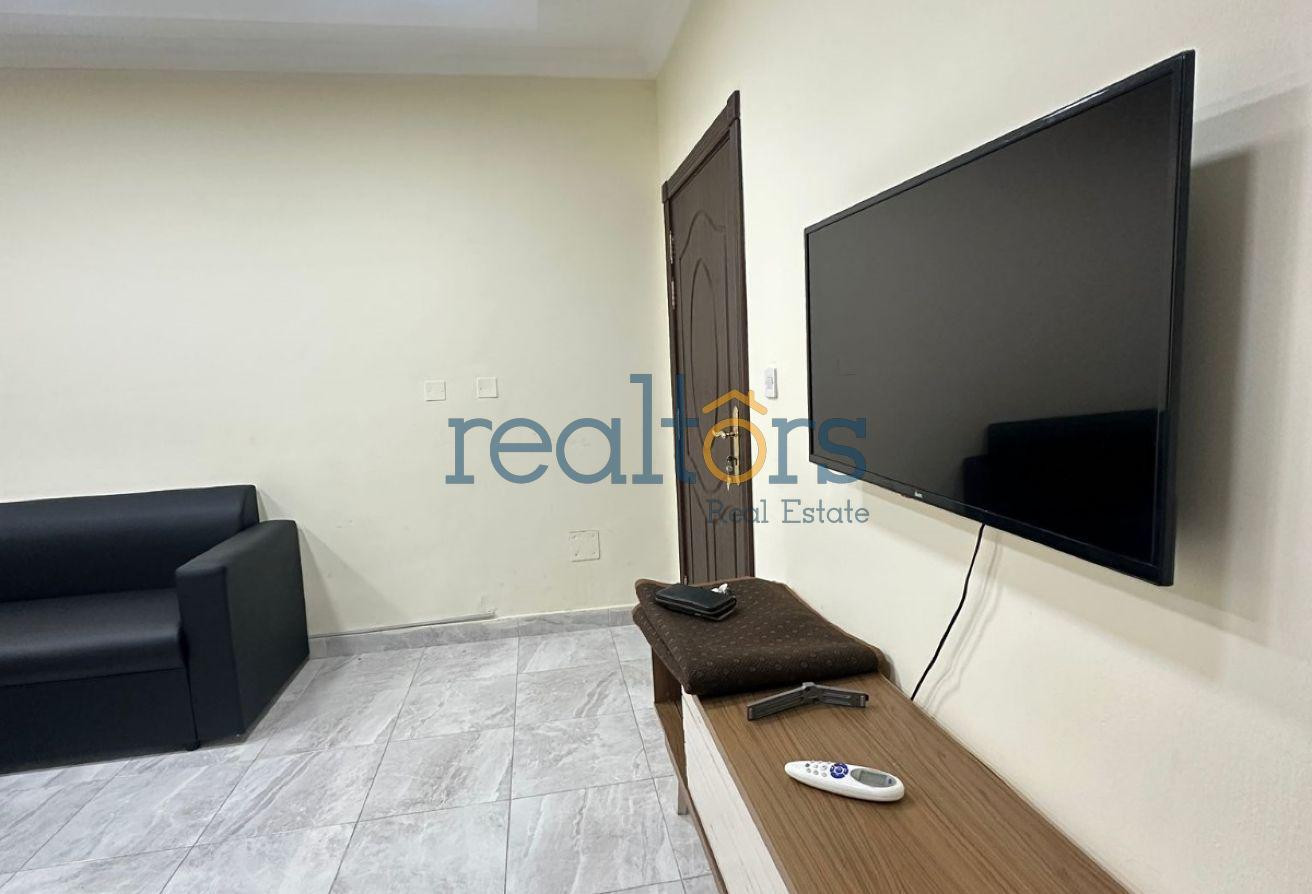 Affordable 1 BHK in Dafna with Free Utilities - Apartment in Al Waab Street