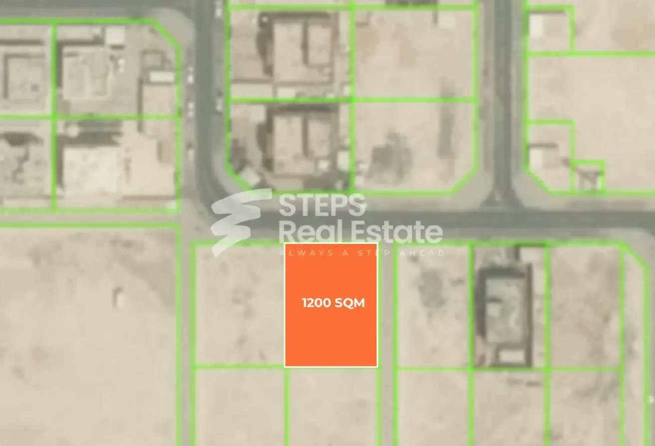 Residential Corner Land in Rawdat Al Hamama - Labor Camp in Rawdat Al Hamama