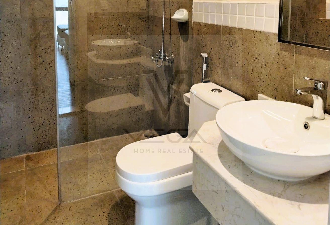 Spacious Furnished 2BHK in Al Mansoura - Villa in Icono Building