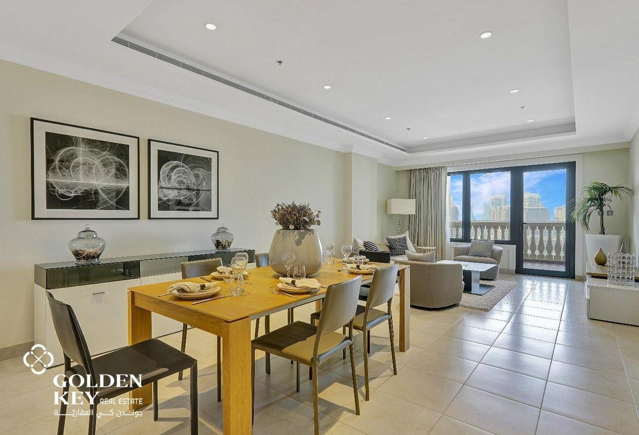 Luxury 2BR For Rent with Balcony in Porto Arabia - Apartment in West Porto Drive