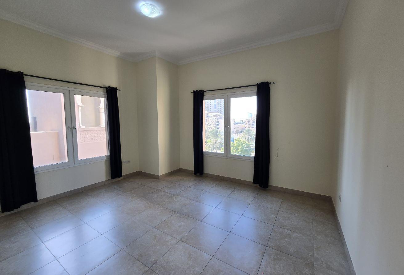Investment Ready Spacious 2BHK in The Pearl | 2.2M