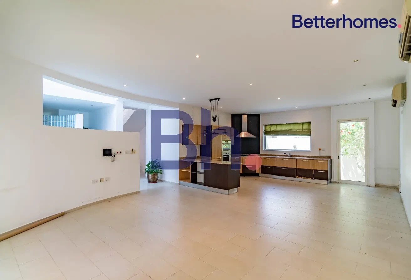BEAUTIFUL VILLA | 5 BEDROOMS | PRIME LOCATION - Villa in Diplomats Area