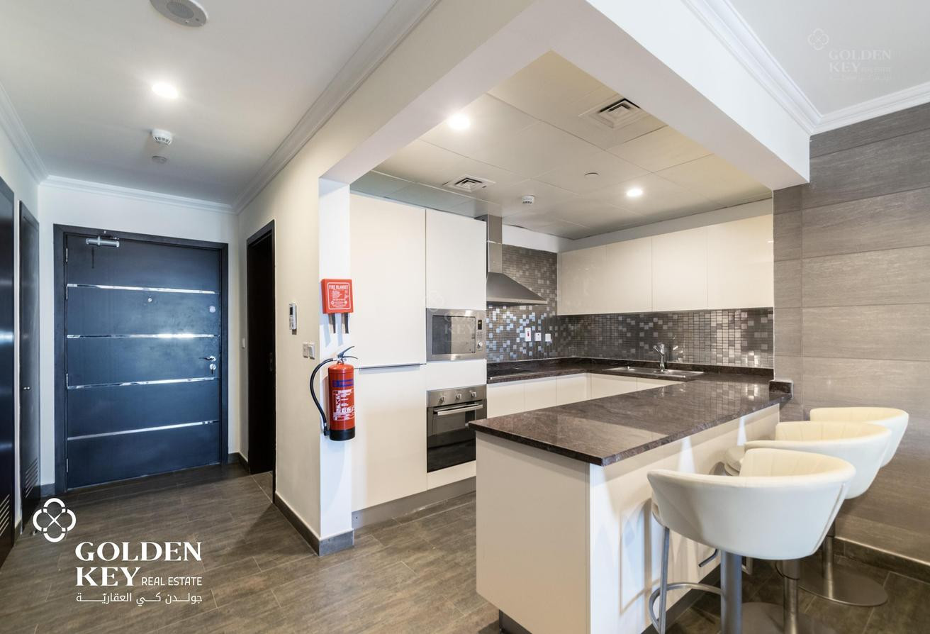 Ready Studio | Bills Included | Fully furnished - Studio Apartment in Tower 6