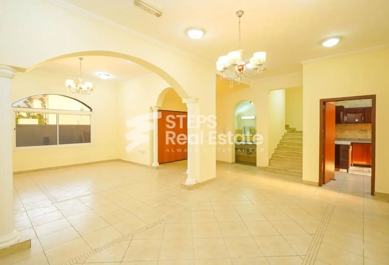 Spacious Villa with Maids Room for Rent in Muraikh - Villa in AlMuraikh