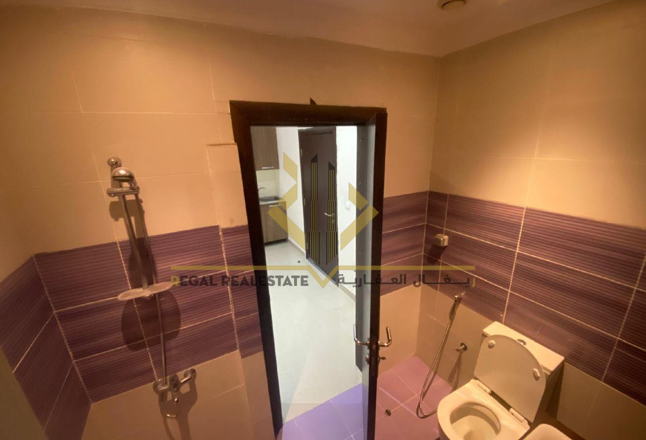 Studio For rent in Al dafnnah INC Bills for 1800 - Apartment in Al Dafna
