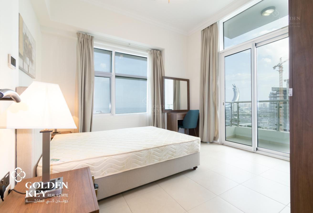 Bills Included | Semi Furnished 3BHK | Sea View - Apartment in Marina Residences 195